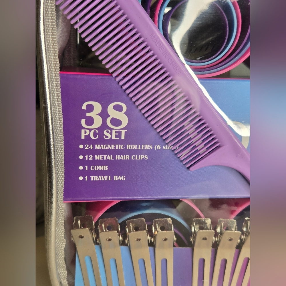 XOXO 38-Piece Hair Styling Set - Picture 2 of 4
